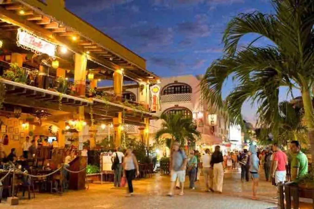Apartamento Vive tus vacaciones, depa nuevo Playa del Carmen 0*,  México